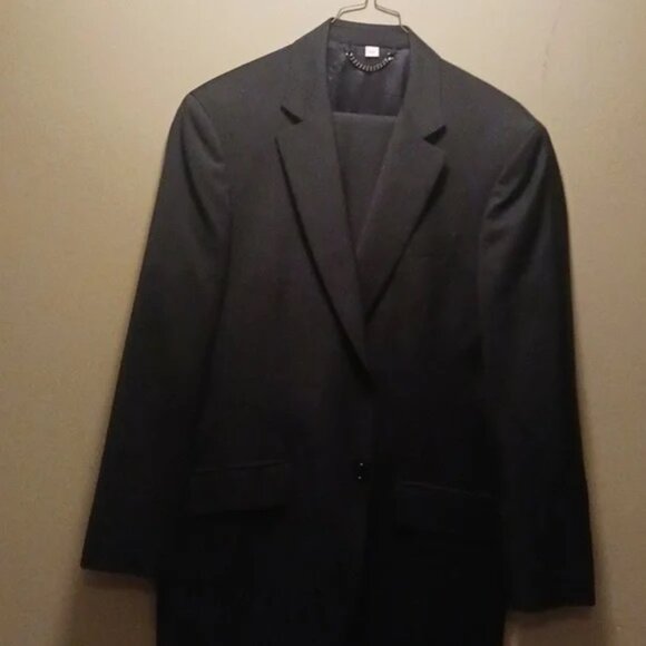 Burberry Black Fitted Wool Suit - Picture 1 of 10